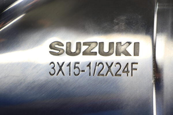 Suzuki Watergrip Dual Edelstahlpropeller 15-1/2 x 24 Front (58500-98L20) – Bild 3