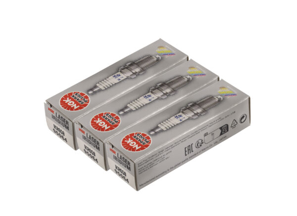 Zündkerzenset für Tohatsu MFS40A und MFS50A (ab Serien-Nr. 046502AE) – Bild 2