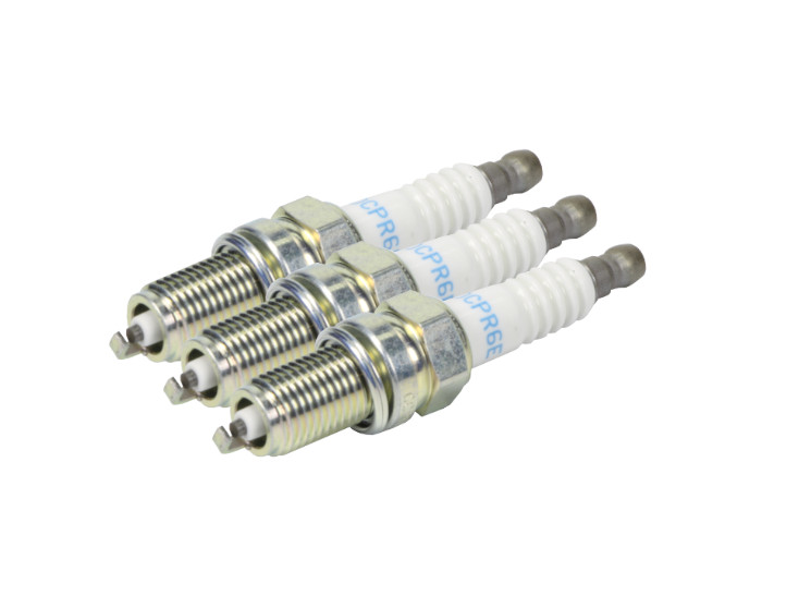 Zündkerzenset für div. Suzuki DF25 - 60